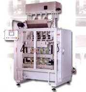 Упаковочный автомат Омаг CS/4 со шнековым дозатором